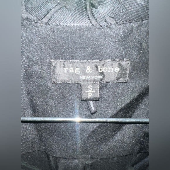 Rag & Bone 100% Silk Elegant Black Floral Sheer Top size Small - Picture 10 of 10